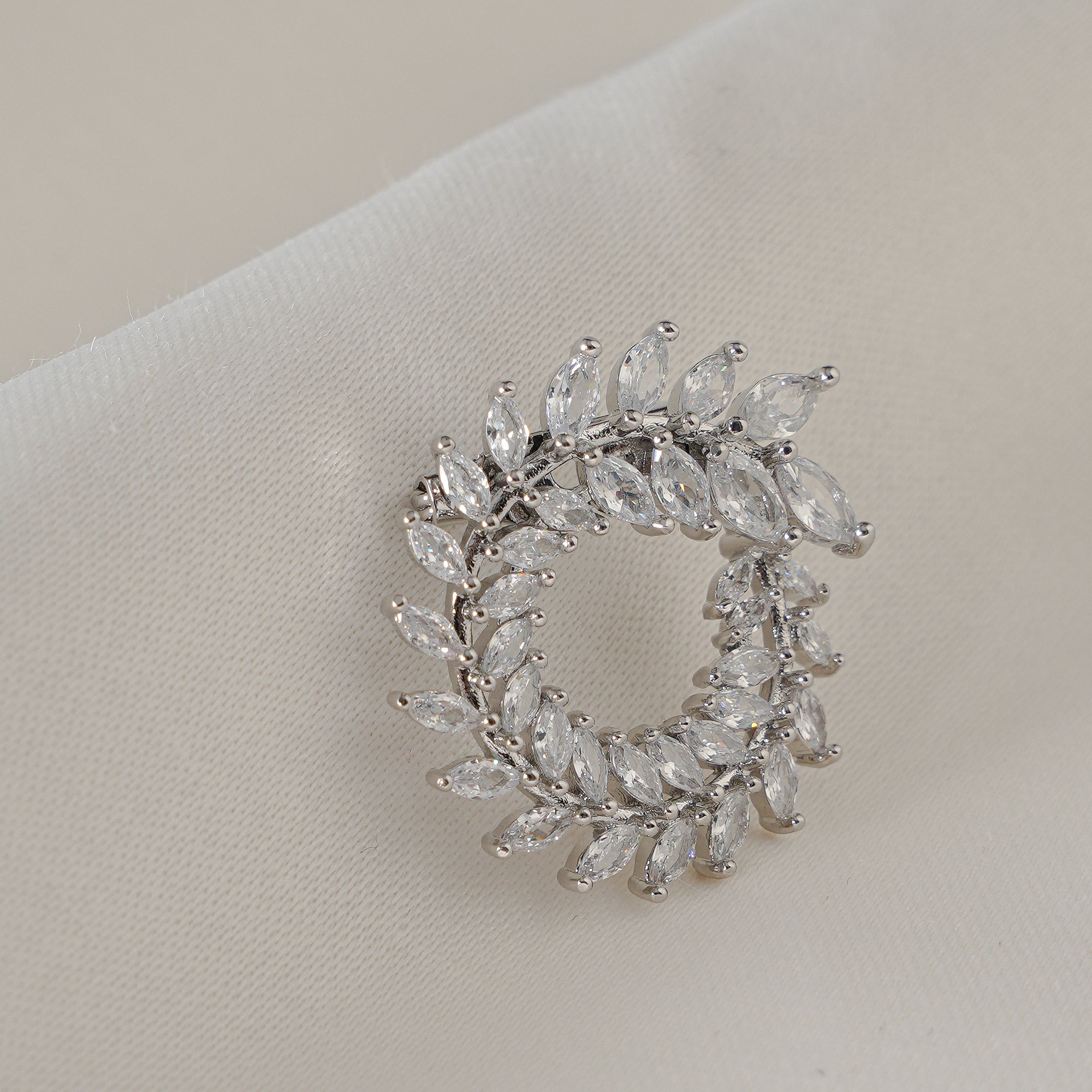 IVY BROOCH
