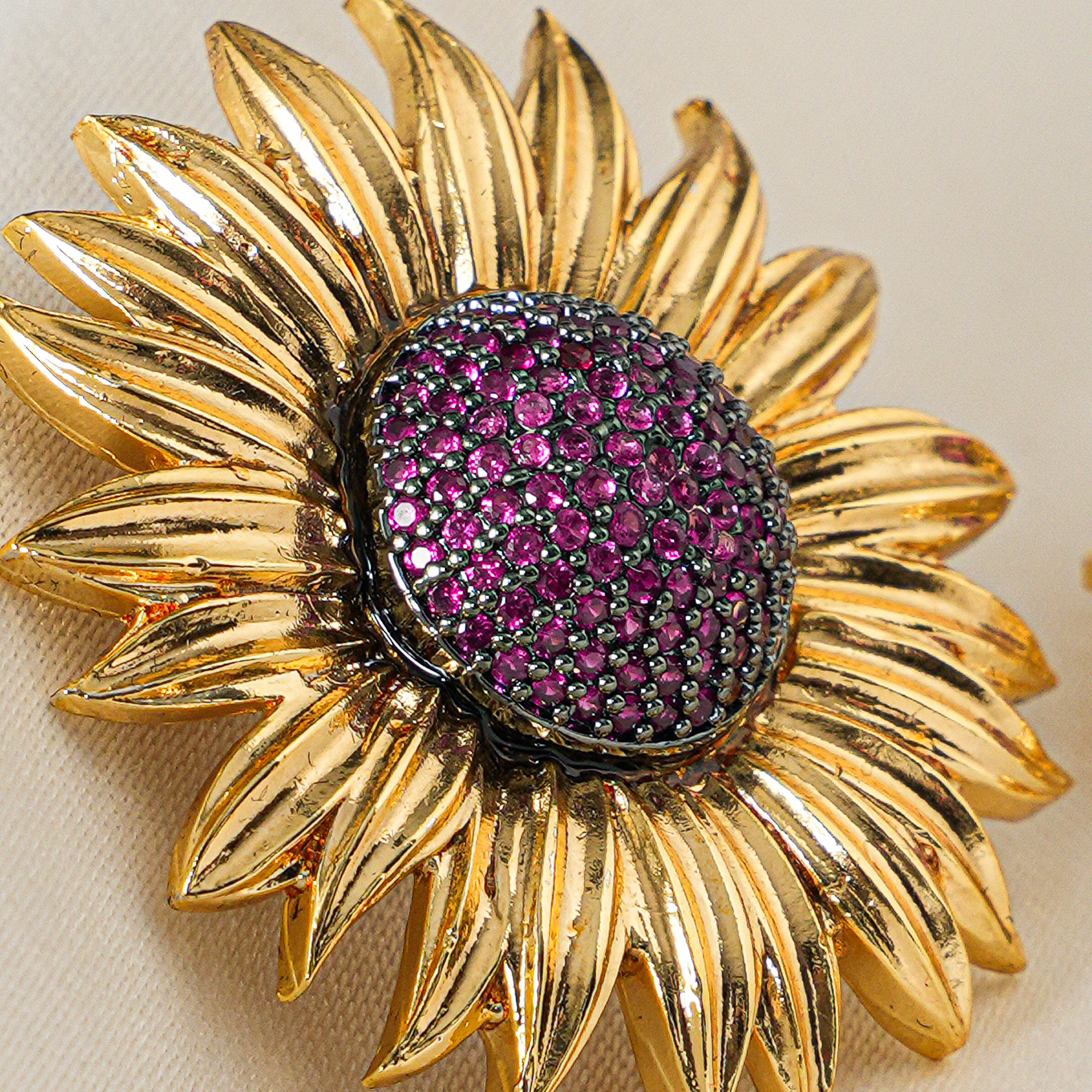 SUNFLOWER RED EARRINGS