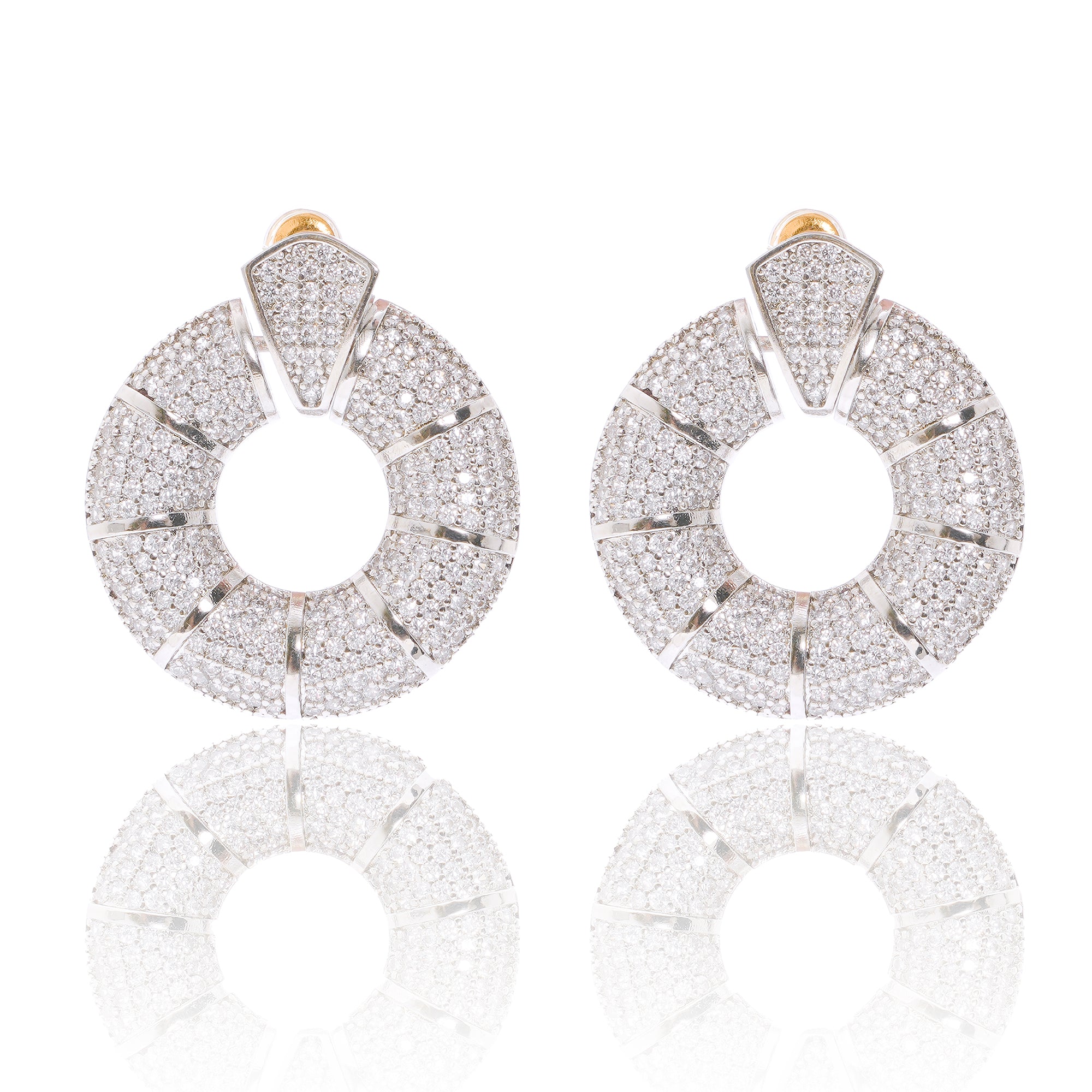 SILVER CIRCLE EARRINGS