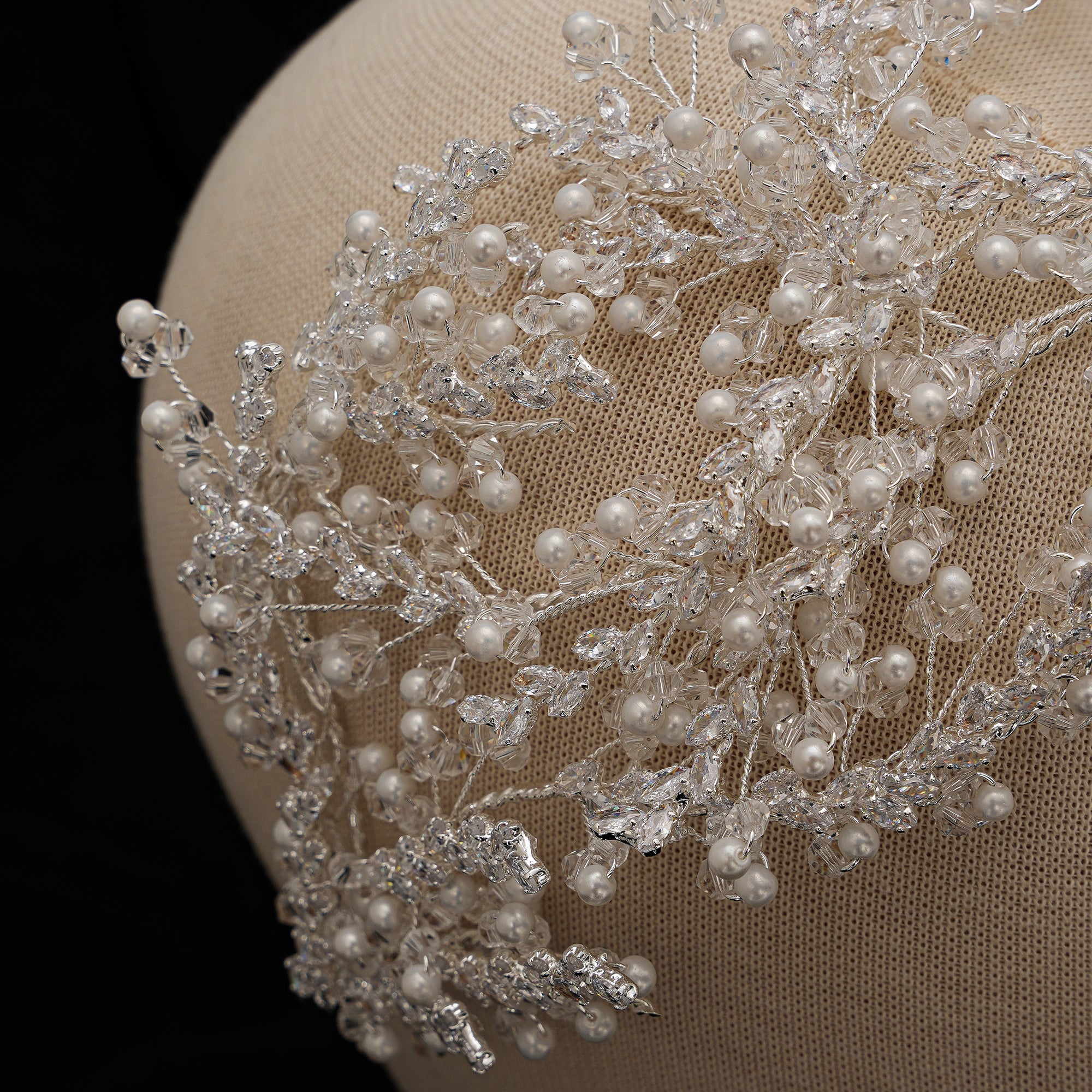 TIARA OF SELENE